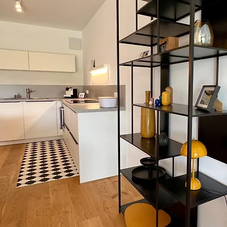 Apartment Blickinsgruen *